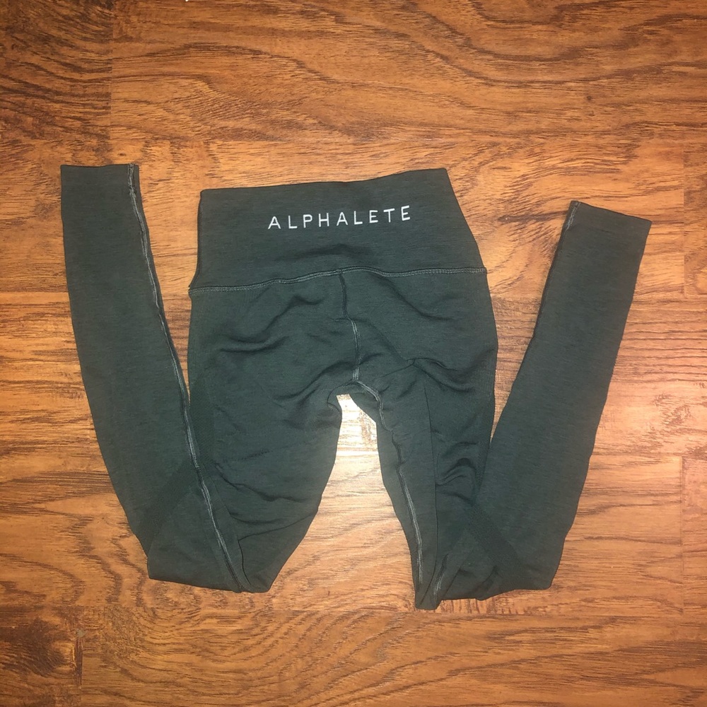 ALPHALETE